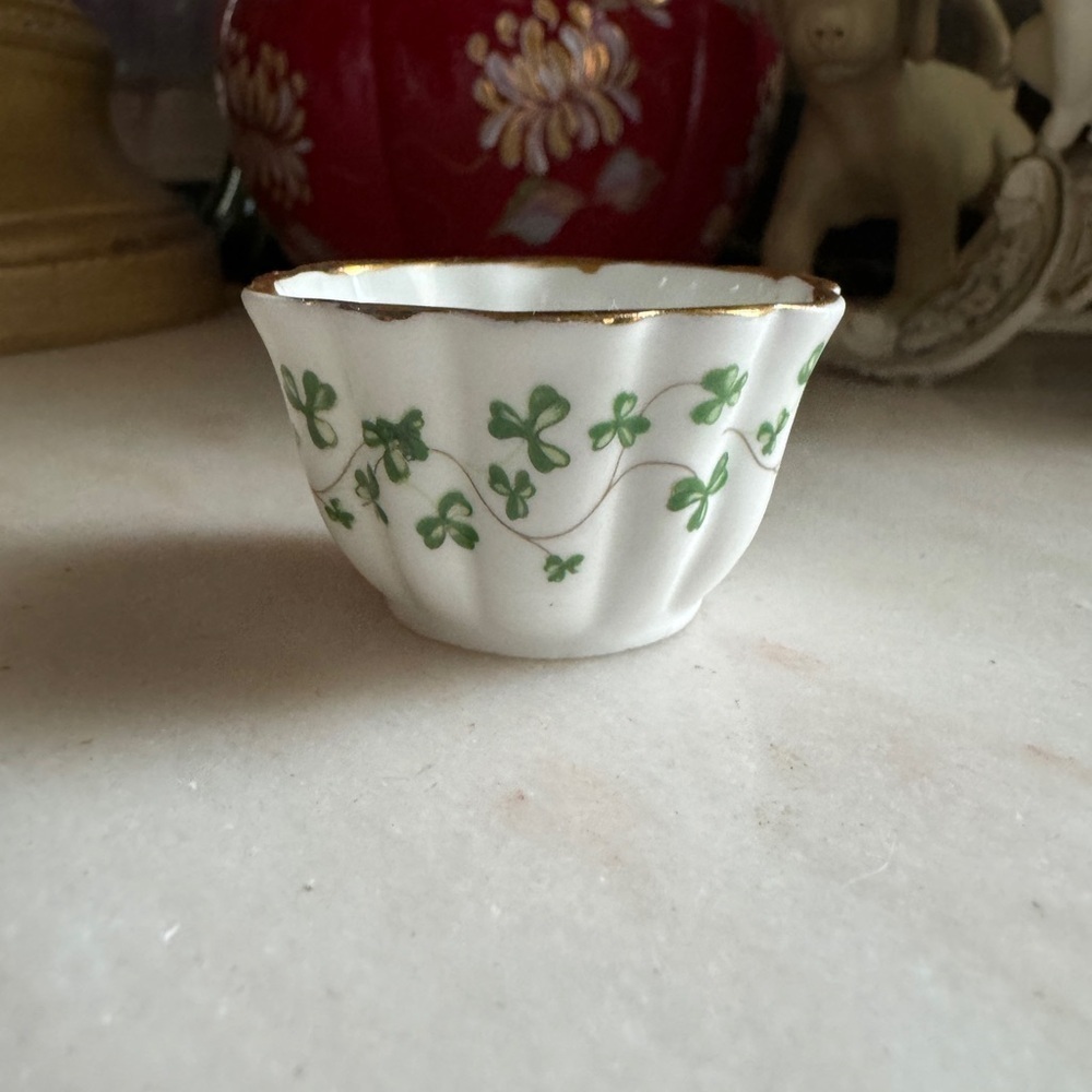 Vintage Royal Tara Fine Bone China Miniature Sugar Bowl